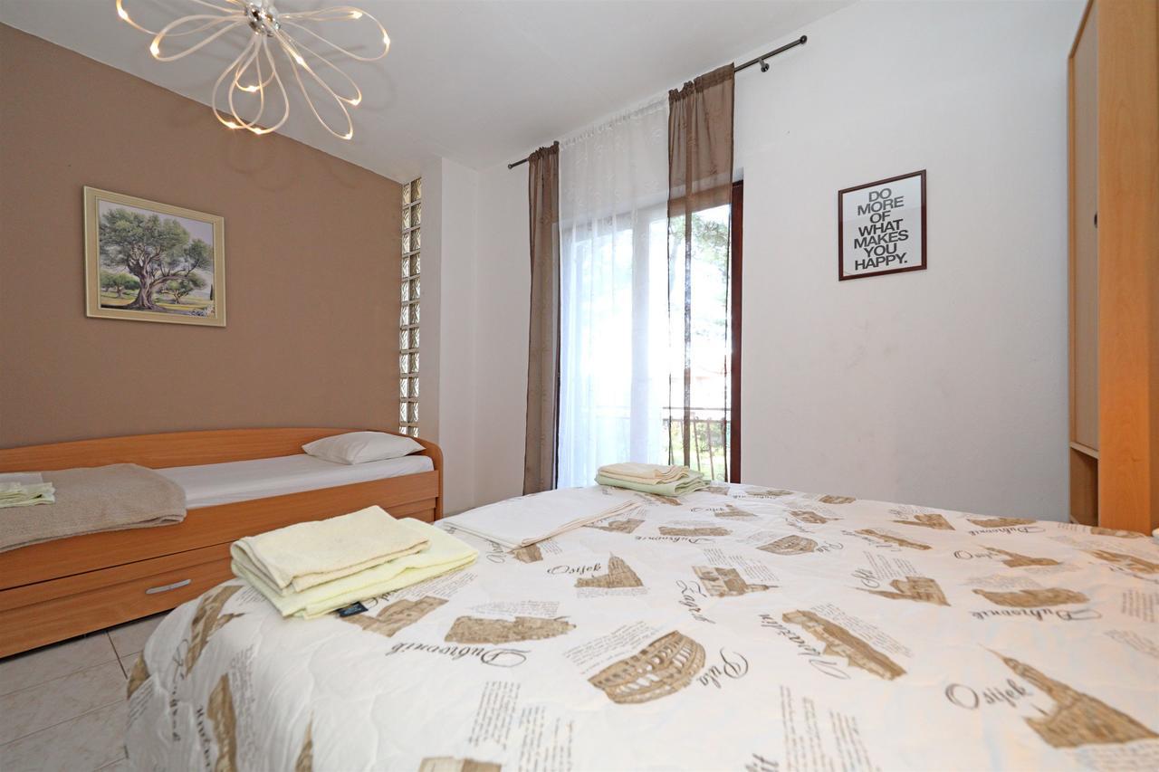 Rooms Jeriko Vodice Bagian luar foto